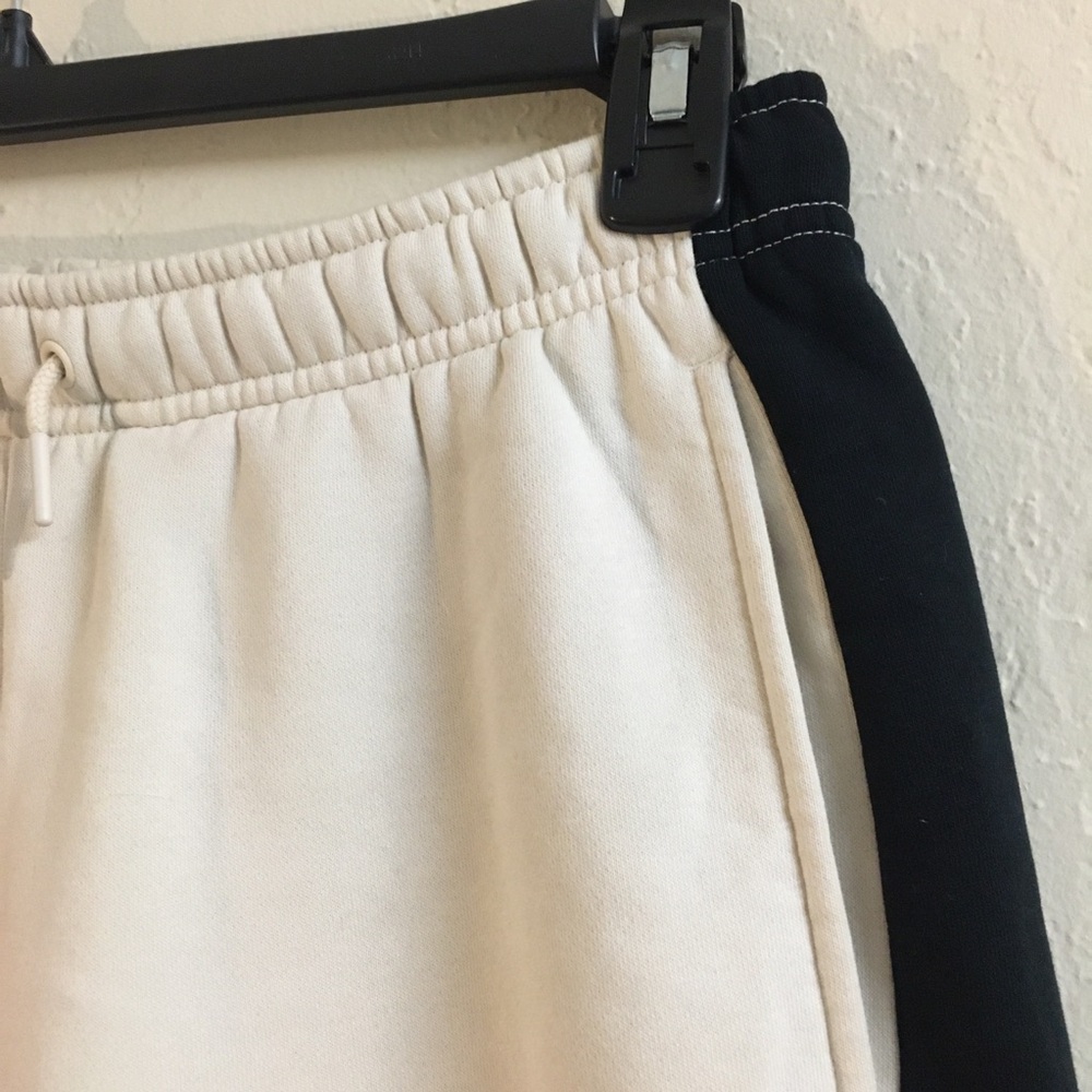 Oak+Fort Joggers Sweat Pants Size Small Black Cream - Picture 3 of 16